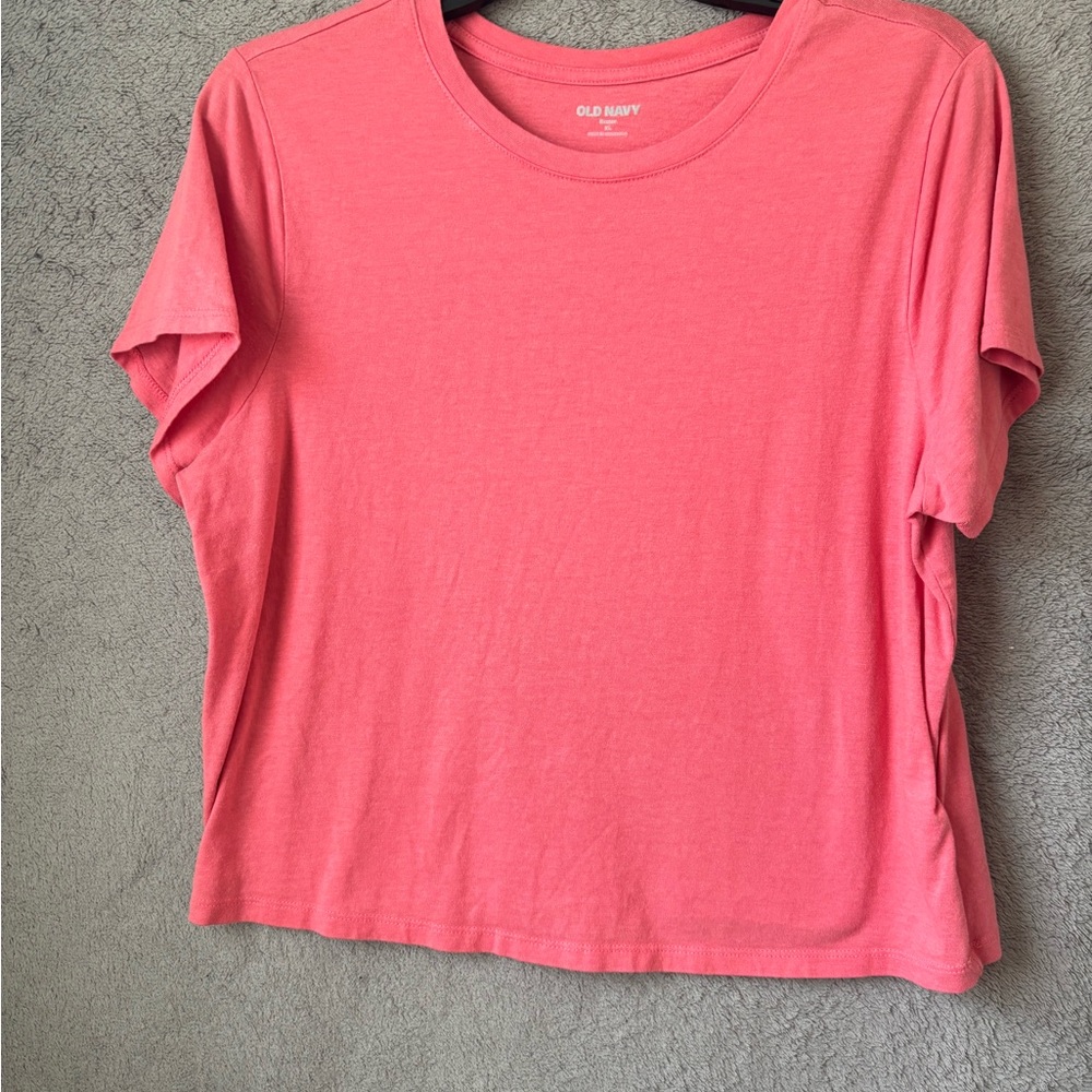 Old Navy Coral Short Sleeve Tee